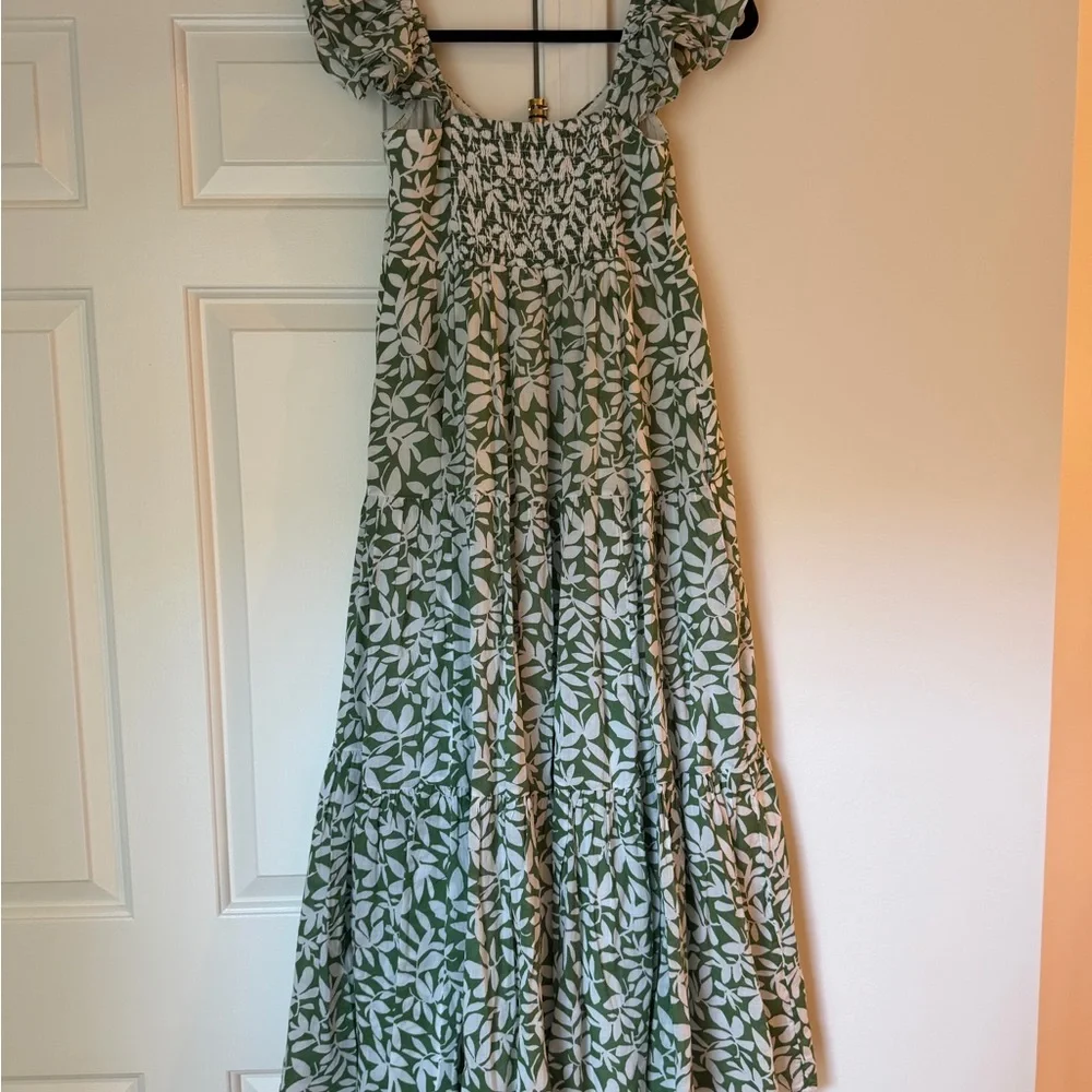 Abercrombie & Fitch Green and White Leaf-Print Maxi Dress